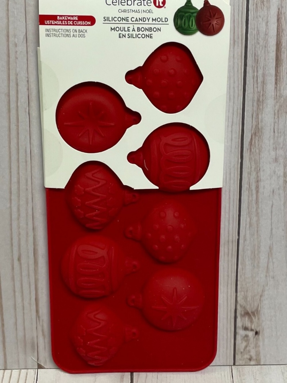 Holiday Silicone Candy Mold Chocolate Treat Butter 8 Christmas Ornaments NEW